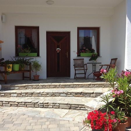 Hotel Pension Anna à Rust Extérieur photo