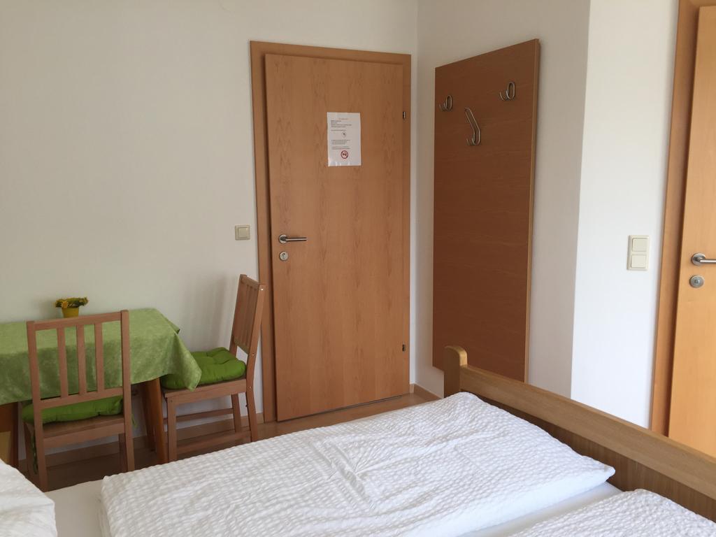 Hotel Pension Anna à Rust Extérieur photo