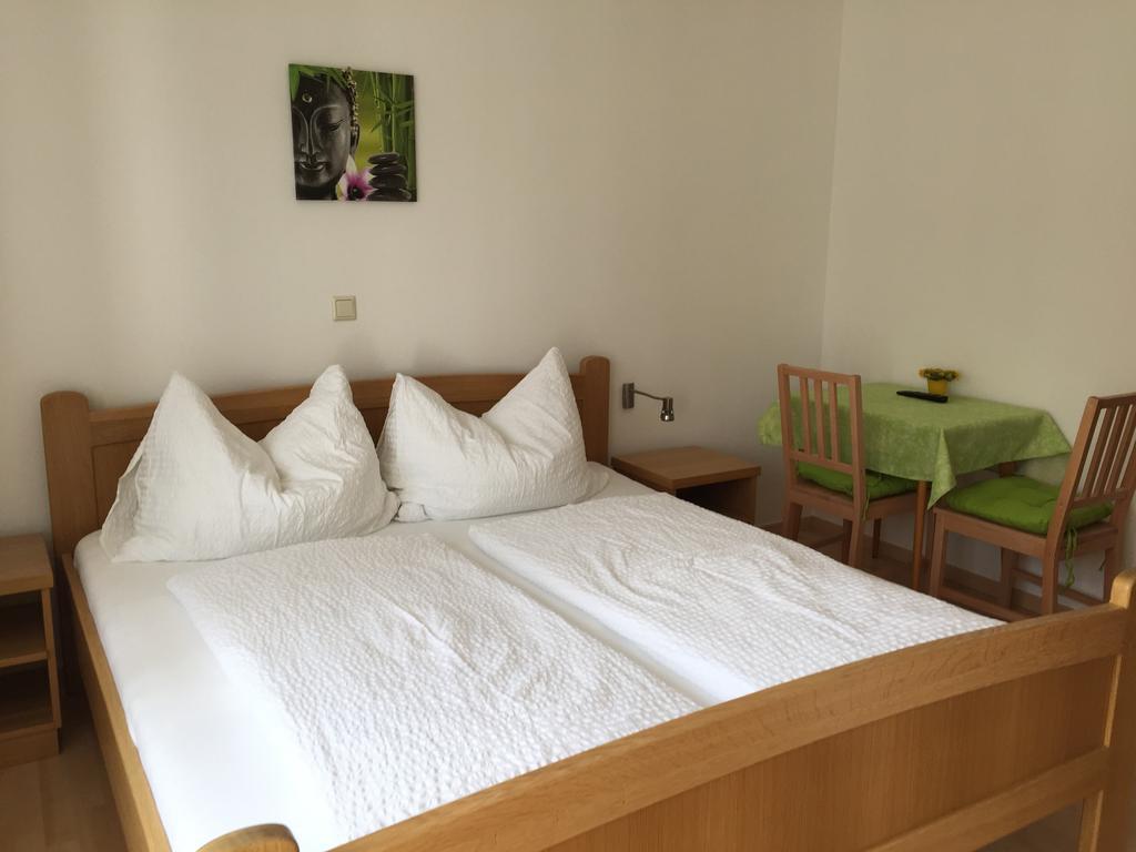 Hotel Pension Anna à Rust Extérieur photo